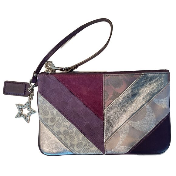 Coach Handbags - Coach Wristlet